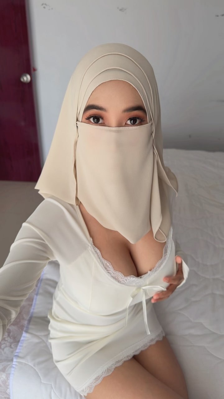OnlyFans Azalea Hijabi Sex Galerie