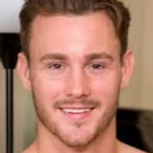 Damien West